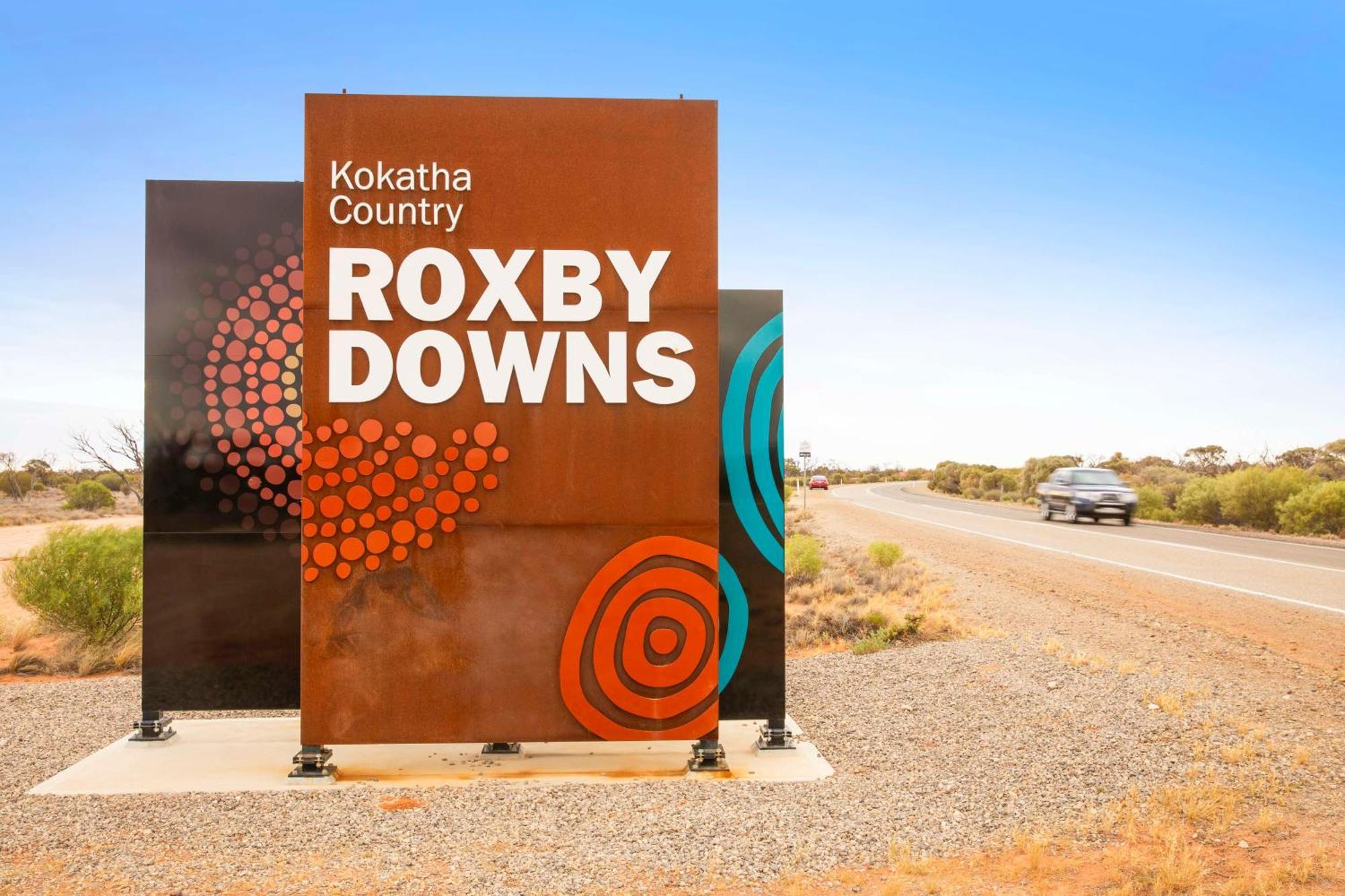 Nightcap At Roxby Downs Motel Exterior photo
